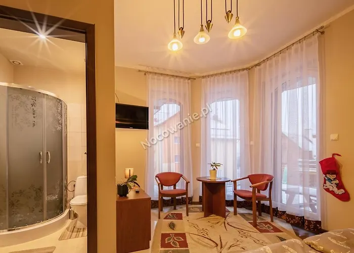 Проживание в семье Architekt